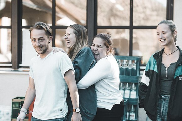 Jugendwerk Karlsruhe Modul Jugendwerk junge Menschen haben Spaß